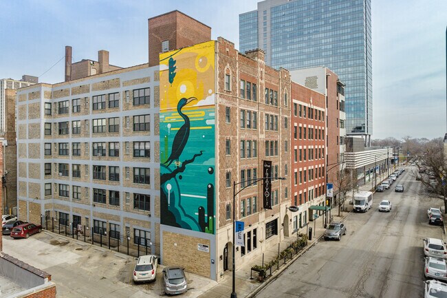 The Reservoir is a popular upscale pub in Clarendon Park.