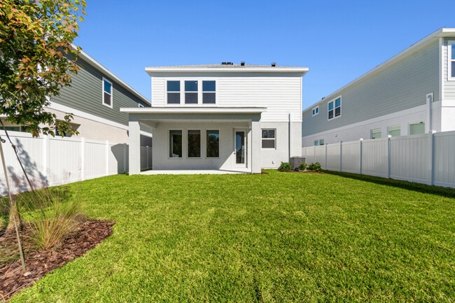 28796 Jujube Rd, Wesley Chapel, FL 33543 - photo 7