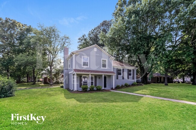 15901 Lawing Ct, Matthews, NC 28104 - photo 2