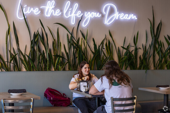 Foch Cafe and Bistro near Maple Ash offers European-American fare like crepes and sandwiches.