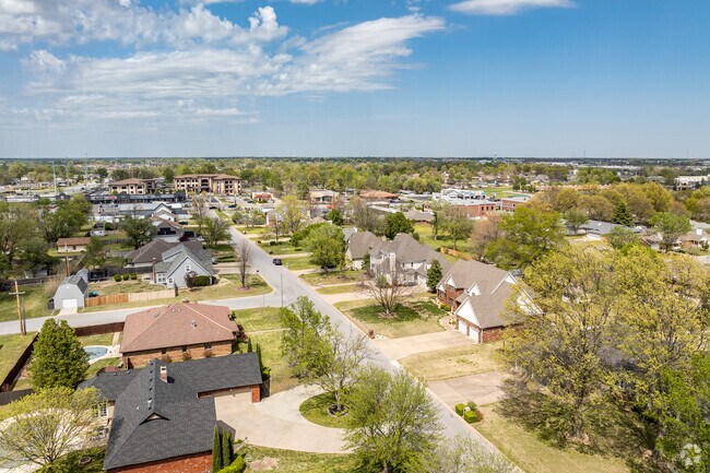 Sunnyvale residents enjoy a peaceful setting in south Joplin.