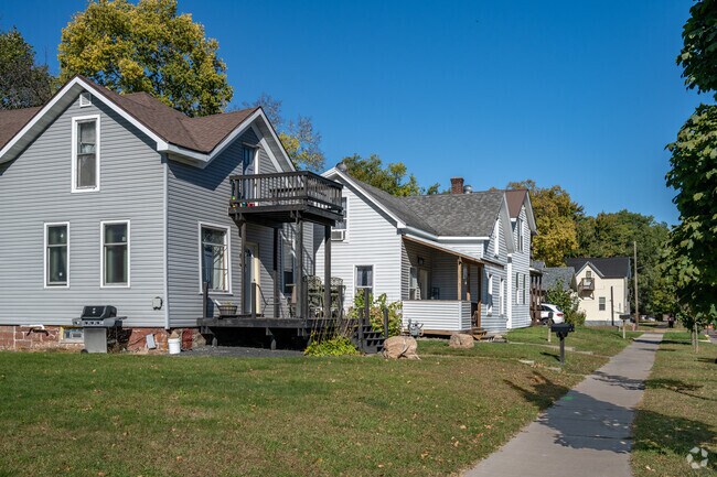 Rows of two-story homes make up a majority of North River Fronts.