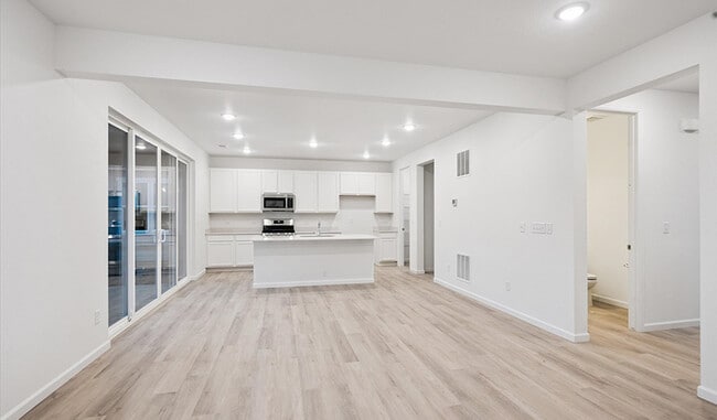 912 Steppe Ln, Windsor, CO 80550 - photo 5