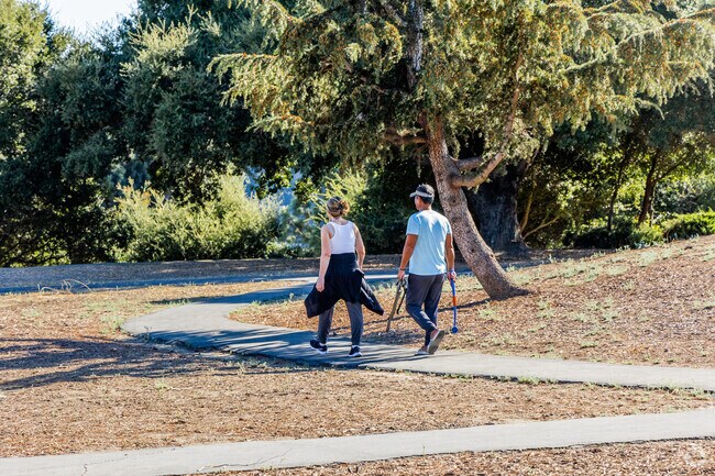 View Pointe has access to many trails and green spaces.