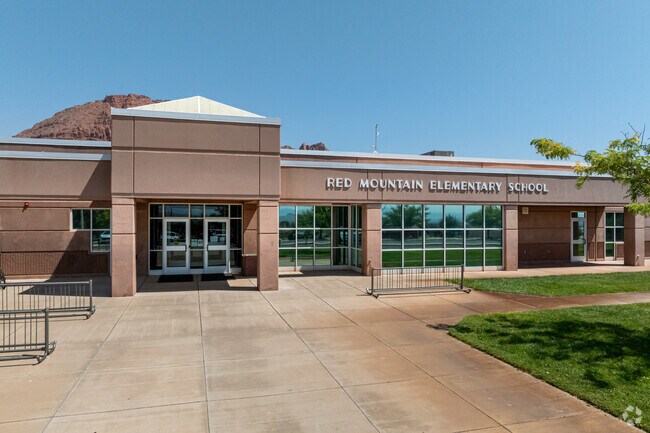 Red Mountain Elementary School.