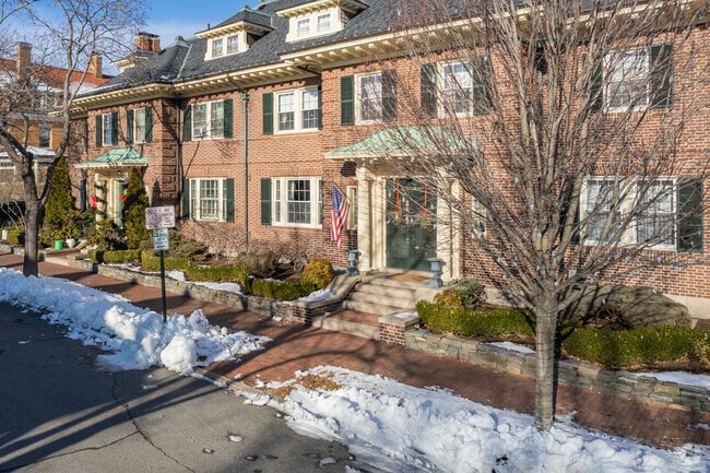 These three-story townhomes are typical in West End neighborhood.