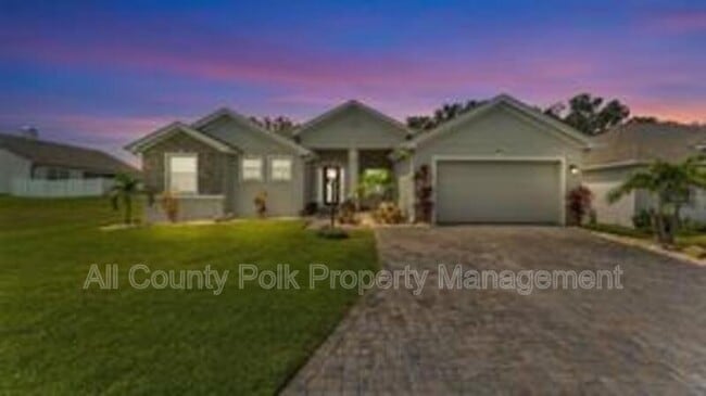 1095 Woodland Oaks Dr, Lakeland, FL 33813 - photo 2