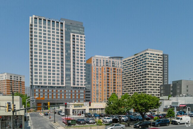 Newly built apartments complexes are available for incomers to rent in Downtown Silver Spring.