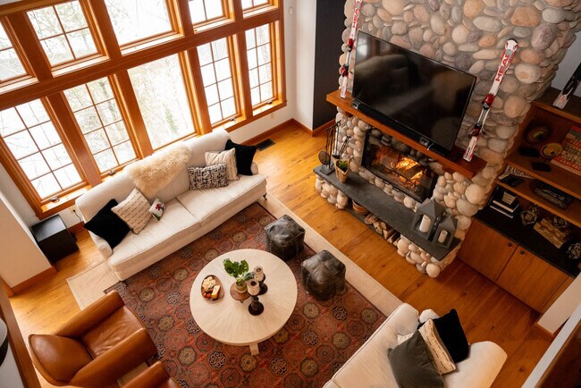 28 Yellow Birch Cir unit ID1262032P, Lincoln, NH 03251 - photo 5