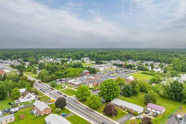 Townsend Elementary School has 432 students in grades 1-5.