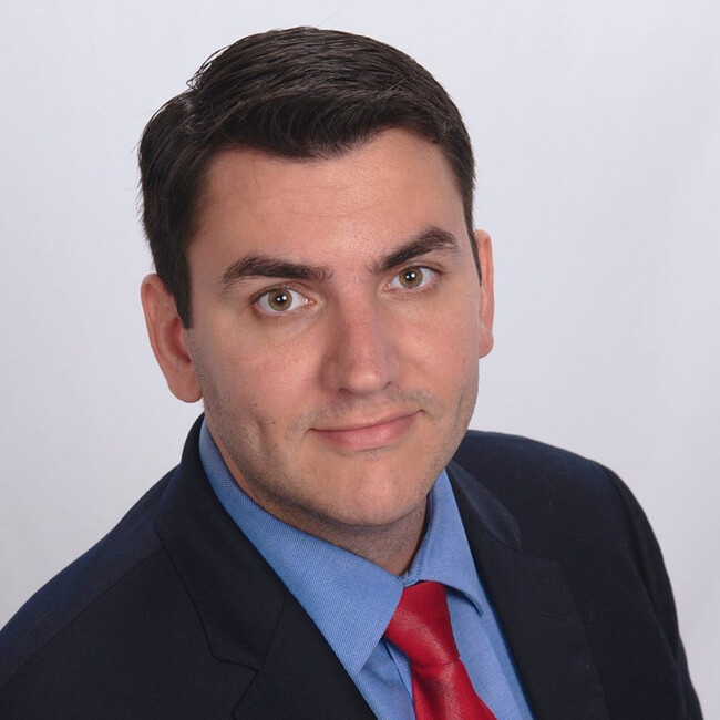 Agent Photo