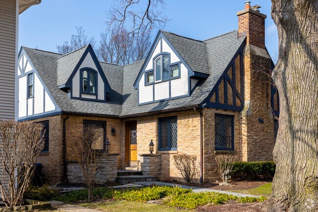 The varied architecture of Sauganash also features Tudor style homes.