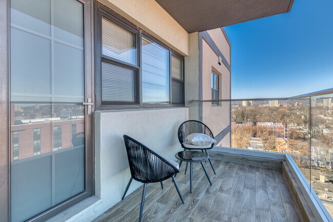 123 S Munn Ave unit 7L, East Orange, NJ 07018 - photo 6