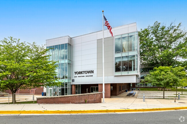 Yorktown High School provides quality education to those living in Arlington.