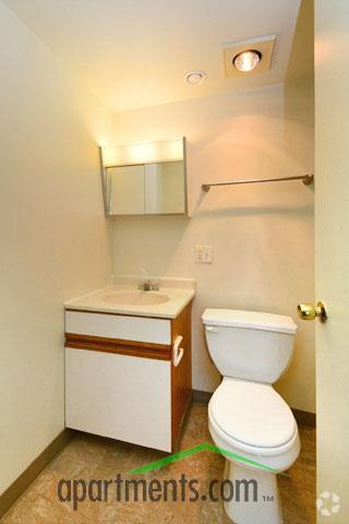 Amber Manor, Dekalb, IL 60115 - photo 6