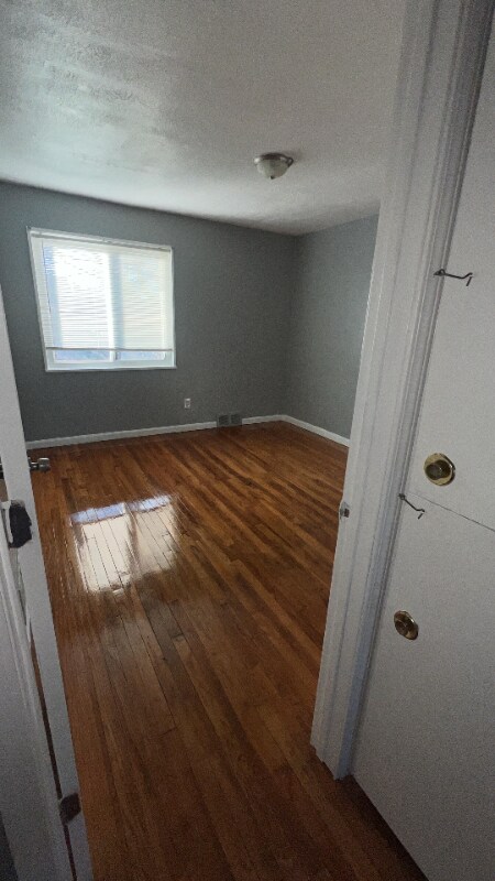 12635 Outer Dr W unit 8, Detroit, MI 48223 - photo 2