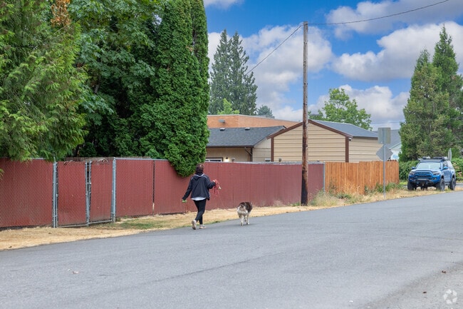 The residential streets of Marrion are quiet and safe to walk.