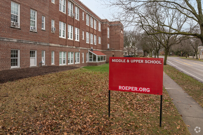 Roeper Middle and Upper School is a quality school.
