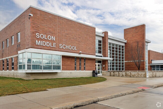 Solon Middle School, Solon