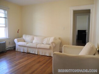 42 Kirkwood Rd, Boston, MA 02135