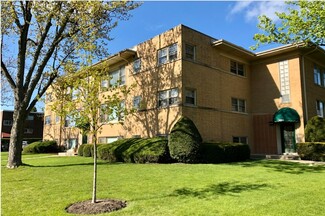 1334 Woodview Ln Unit 1E, Glenview, IL 60025