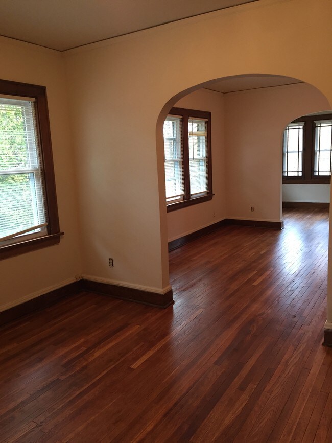 Dining, living room, bonus room