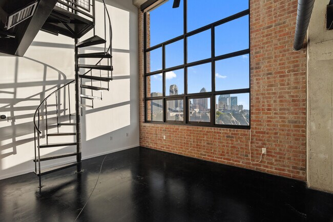 588 Lofts unit 533, Dallas, TX 75204 - photo 2