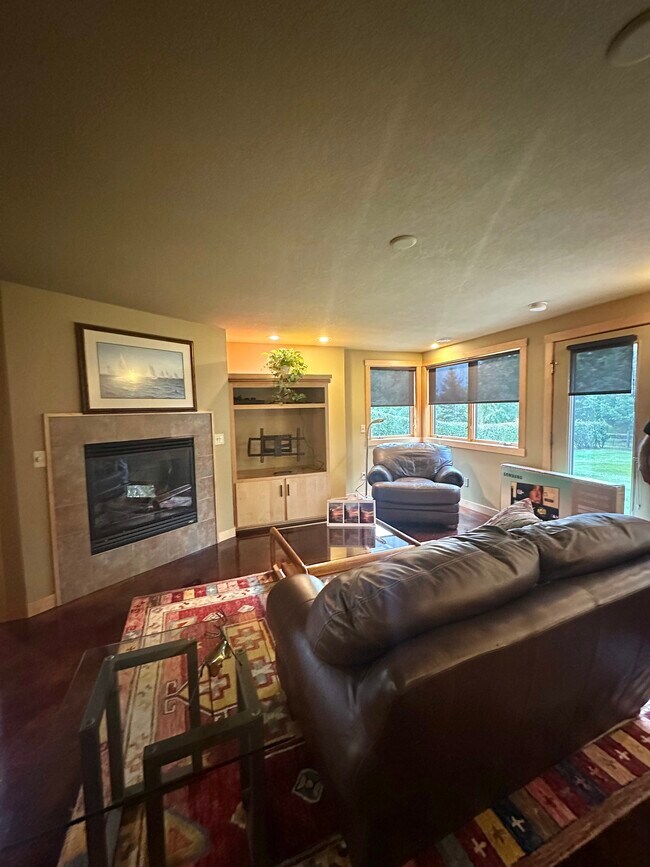 1165 Vail Way N Unit 1, Hudson, WI 54016