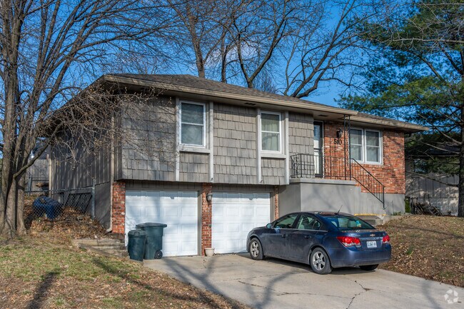 Lake Waukomis has affordable split level homes.