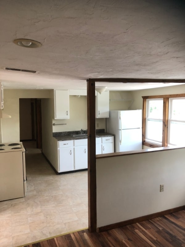 15 Riverlin St Unit 3, Millbury, MA 01527