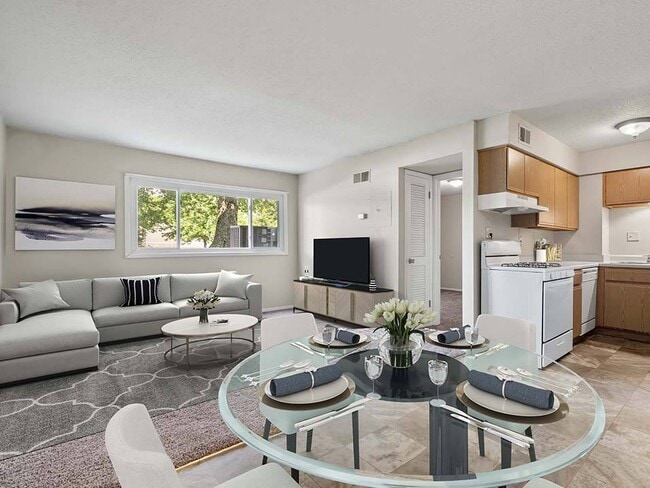 Candlelight Park, Davenport, IA 52806 - photo 7