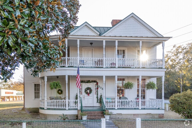 This Queen Ann home in Pelion, SC was built in 1920.