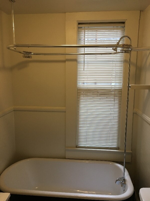 3320 Auchentoroly Terrace unit 6, Baltimore, MD 21217 - photo 5