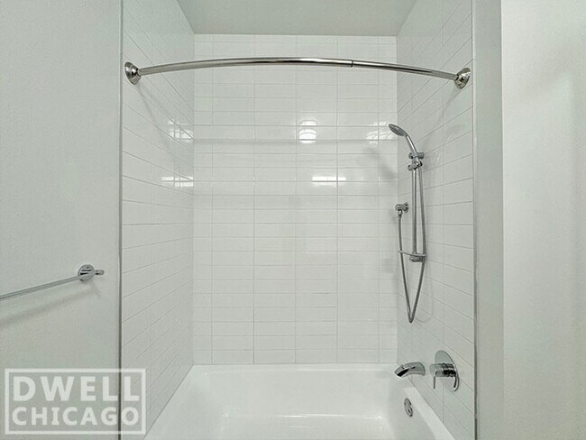 738 N Morgan St unit 2, Chicago, IL 60642 - photo 7