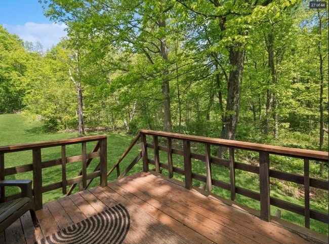 26 Woodland Cir, Hyde Park, NY 12538 - photo 3