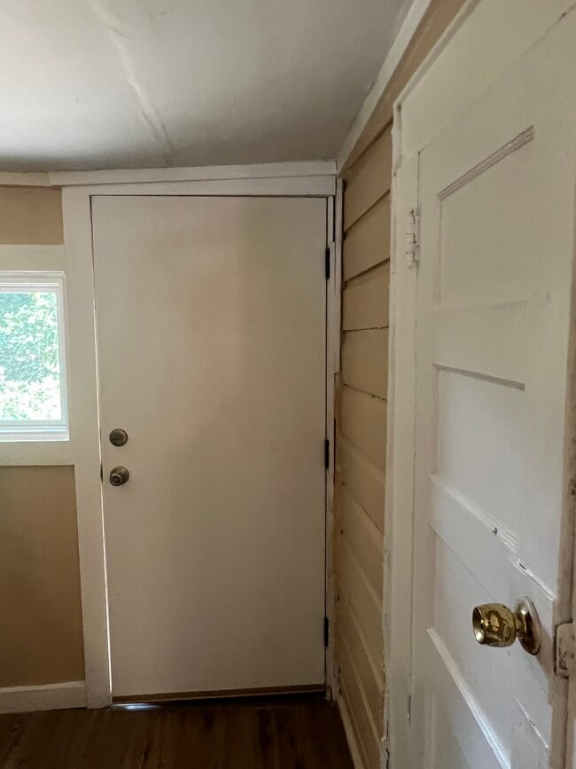 18 Walnut St, Toccoa, GA 30577 - photo 7