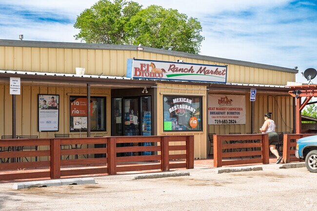 El Bronco Ranch Market carries your grocery needs in Yoder.