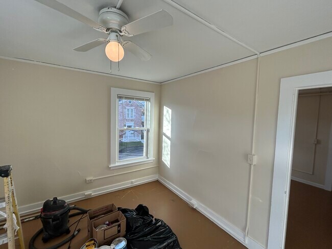 27 Housatonic St unit 1, Lenox, MA 01240 - photo 5