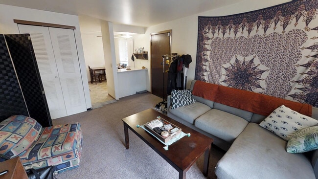 353 E 13th Ave, Columbus, OH 43201 - photo 3