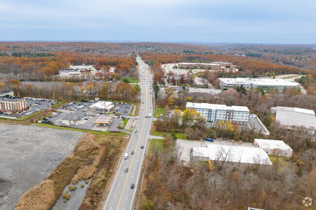 Douglas Pike is the main route through Smithfield linking as far as Massachusetts to Providence.
