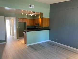 660 W Bonita Ave Unit 33J, Claremont, CA 91711