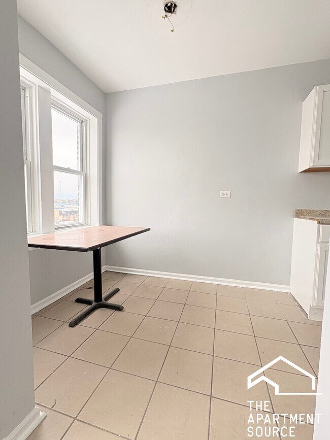 6228 S Western Ave unit 303, Chicago, IL 60636 - photo 6