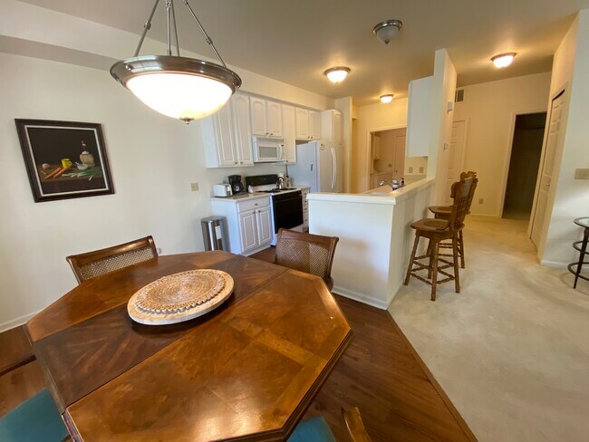 1075 Alameda Blvd, Troy, MI 48085 - photo 7