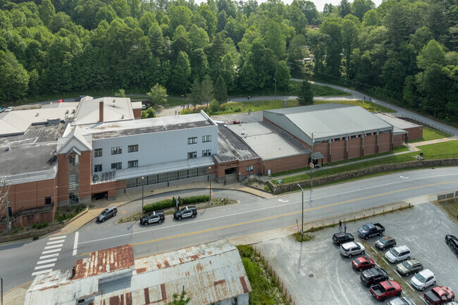 Rosman Middle School is a premier school in the area.