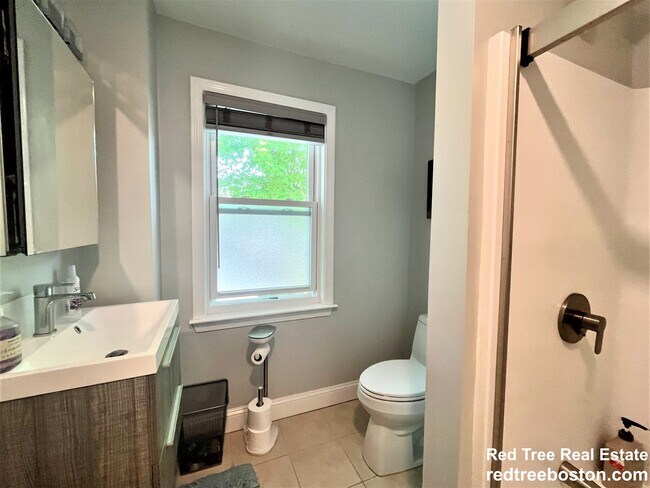 43 West St, Needham Heights, MA 02494 - photo 7