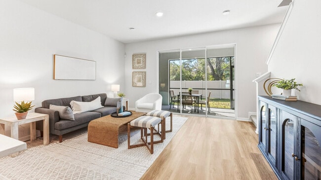 1635 E Bay St, Sarasota, FL 34238 - photo 6