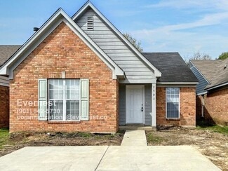 7593 Lilly Dr, Southaven, MS 38671