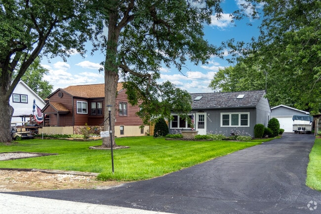 The average list price for a home in Lake Catherine is $322,788.