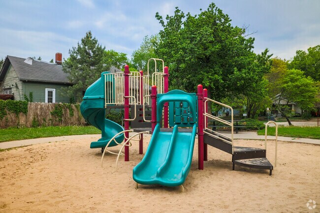 There is an entry point in just about every residential street in Uptown for Chautauqua Park.