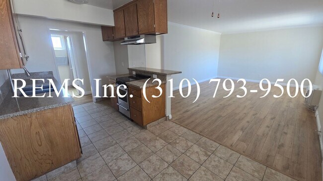 Hyde Park Manor, Inglewood, CA 90302 - photo 6